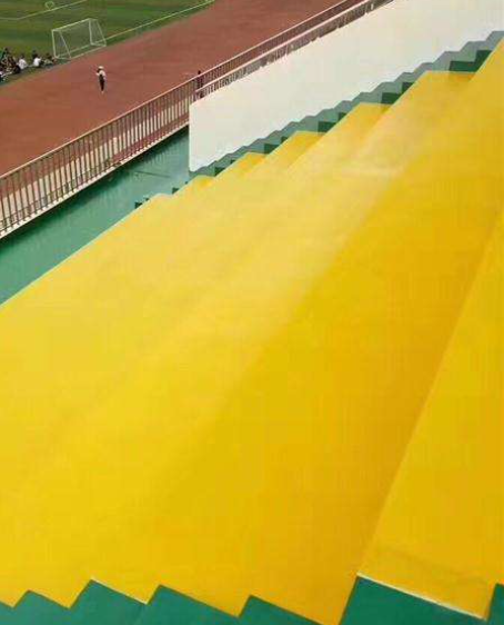绥芬河球场台阶翻新修补改造